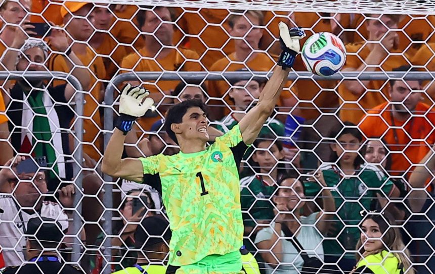 bono brilha novamente e garante classifica o do marrocos s o 20260630