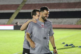 Botafogo-SP renova comissão técnica com Willians Alves e novo nome no sub-20