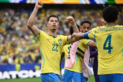 brasil vence jap o nos acr scimos e avan a s oitavas da copa 20260630