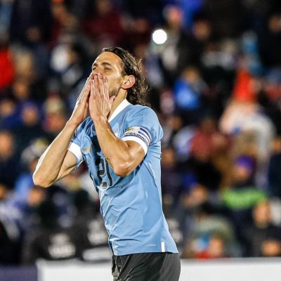 cavani deixa o boca juniors ap s temporada marcada por les e 20260618