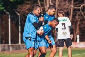 Comercial inicia Copa Paulista com elenco incompleto e vagas abertas