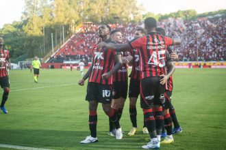 Corinthians tem 6 emprestados: veja quem joga e quem ainda busca espaço