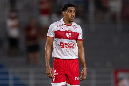 crb anuncia venda de wallace ao gr mio maior transfer ncia d 20260624