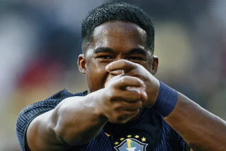 Danilo destaca Endrick como decisivo para o Brasil na Copa de 2026