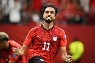 Egito vence Nova Zelândia por 3 a 1 e lidera grupo na Copa do Mundo