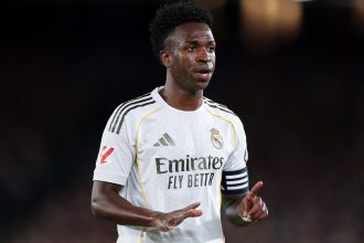 Espanha prende torcedor por racismo contra Vini Jr antes de jogo da Champions