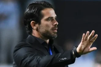 Ex-volante do Real Madrid sofre problema cardíaco e passa por cirurgia