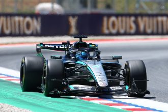 f1 mercedes pode ter difusor banido ap s reclama es da ferra 20260624