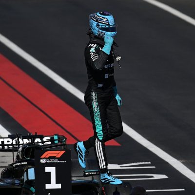 f1 russell destaque ao conquistar pole na ustria ap s seguir 20260627