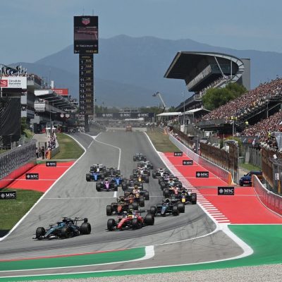 ferrari vence em barcelona com hamilton e acirra briga pelo 20260615