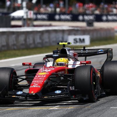ferrari vence em barcelona com hamilton em corrida hist rica 20260615