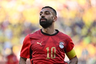 FIFA proíbe estrelas do Egito, mas libera Uruguai; entenda a diferença