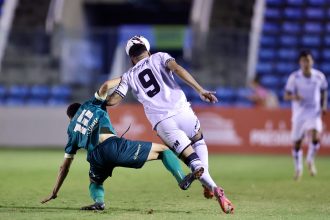 Figueirense vira sobre Floresta e conquista marca histórica na Série C