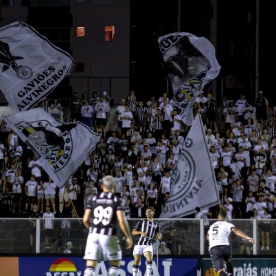 figueirense vive realidades opostas na s rie c dentro e fora 20260627