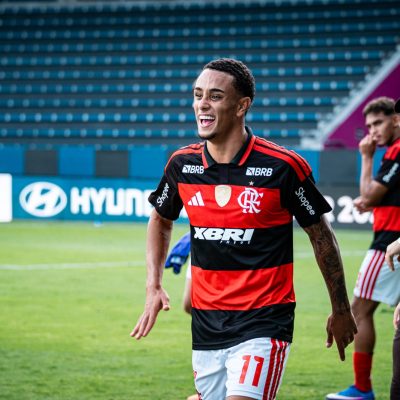 flamengo vende ryan roberto por at r 59 mi e refor a caixa p 20260618