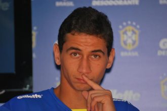 Fluminense lidera ranking de goleiros em Copas do Mundo pela Seleção