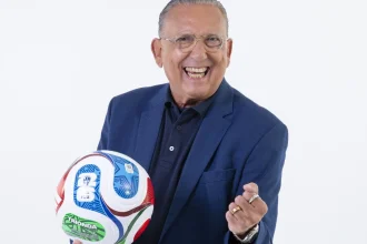 Galvão Bueno estreia na narração do SBT em jogo do Brasil contra o Marrocos