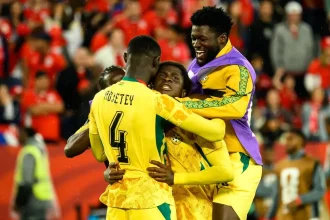 Gol nos acréscimos salva Gana de tropeço na estreia da Copa 2026