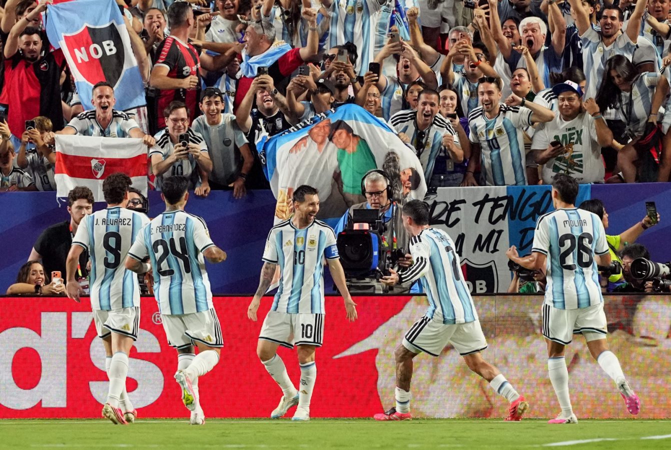hat trick de messi iguala klose como maior artilheiro da his 20260617