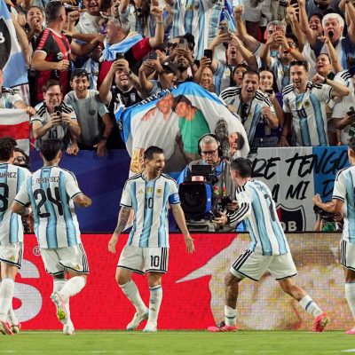 hat trick de messi iguala klose como maior artilheiro da his 20260617