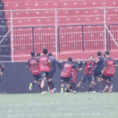 iac vence flamengo sp e lidera paulista sub 15 com 16 pontos 20260615