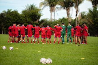 Imperatriz foca em finalizações para decisão na Série D contra o Maracanã