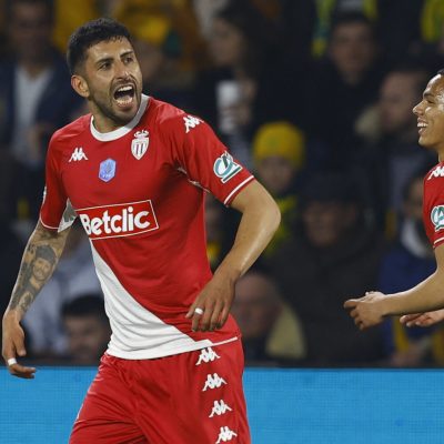 internacional fecha contrata o de zagueiro chileno do torino 20260617
