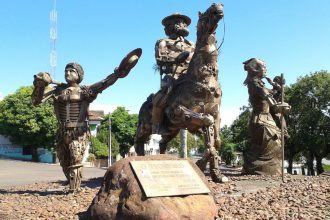 Irmão de Yamal conquista fãs com dancinhas nas redes sociais
