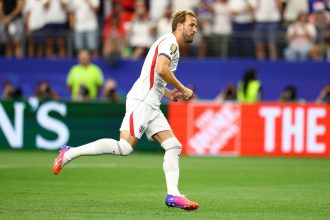 Kane bate recorde histórico e vira maior artilheiro de pênaltis em Copas
