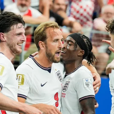 kane iguala lineker e se torna artilheiro hist rico da ingla 20260617