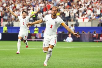 Kane marca dois gols, iguala Lineker e mira recorde de Pelé na Copa