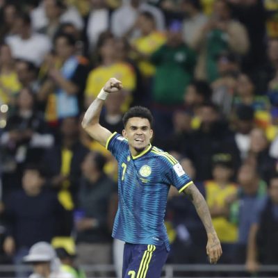 luis d az brilha col mbia vence uzbequist o e lidera grupo n 20260618