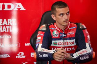 Marini busca vaga na Tech3 KTM para 2027, ocupando lugar de Viñales
