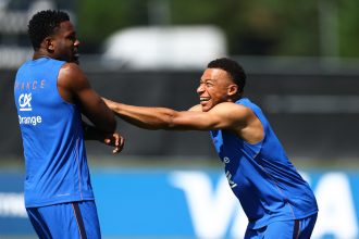 Mbappé quer virar a página na Copa após crise e abaixo-assinado no Madrid