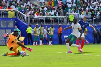 Mbappé supera Giroud e vira maior artilheiro da França com 58 gols