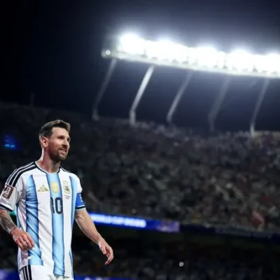 messi iguala klose e faz hist ria em estreia da argentina na 20260617