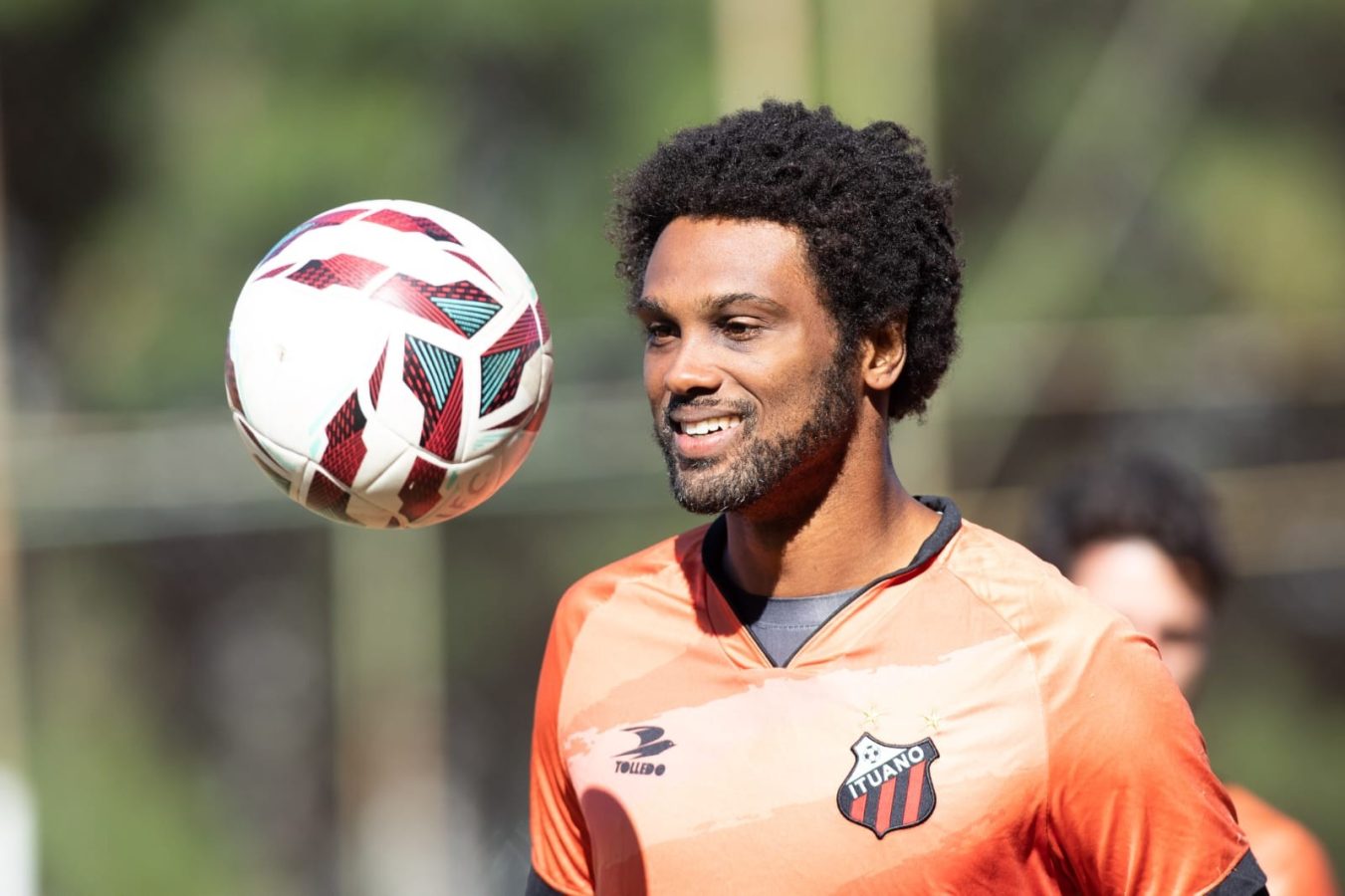mezenga cede gol a companheiro ap s empate do ituano com ita 20260617