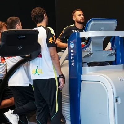 neymar treina pela 1 vez com a sele o mas jogo contra o hait 20260616