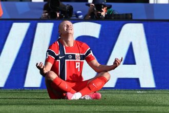 Noruega estreia com goleada e Haaland marca dois na Copa 2026