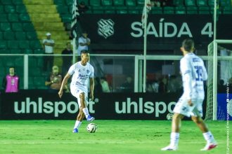 Paysandu despenca para 4º lugar após sequência de derrotas na Série C
