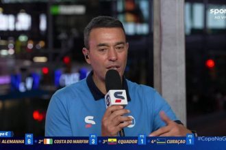 Por que jogadores da Copa rasgam as meias durante os jogos?