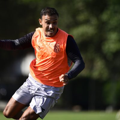 pottker cobra rea o da ponte preta ap s 7 jogos sem vencer n 20260619
