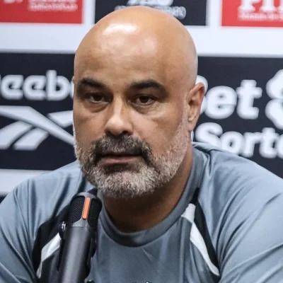 santa cruz vence brusque e sobe na s rie c mas t cnico pede 20260615