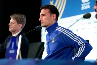Scaloni rebate Ancelotti e defende estilo da Argentina antes da Copa