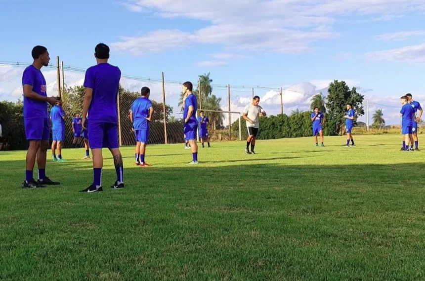 Sete de Dourados apresenta elenco e inicia preparação para a Série B do Campeonato Sul-Mato-Grossense