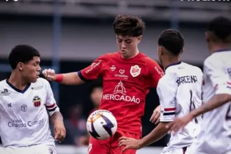 Sfera goleia por 8 a 0 e lidera com folga o Paulista Sub-17