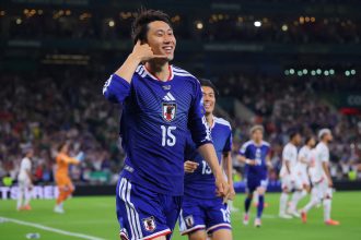 Tecnologia salva Tunísia: gol de Ueda é anulado na Copa do Mundo