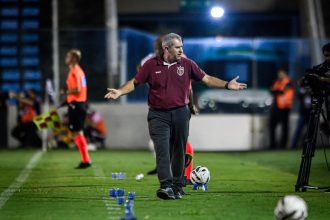 Tencati destaca vitória do Botafogo-SP e confiança em alta na Série B