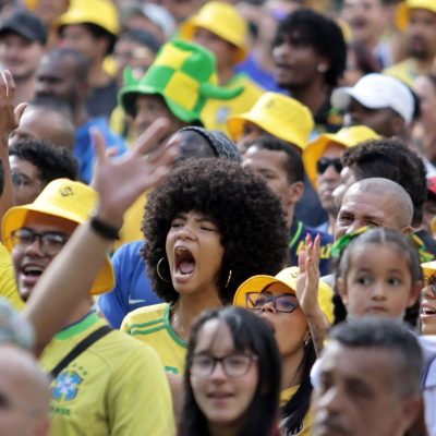 torcedores se re nem no vale do anhangaba para assistir bras 20260629