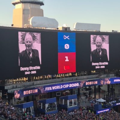 torcida escocesa presta homenagem a f que morreu antes de ve 20260619